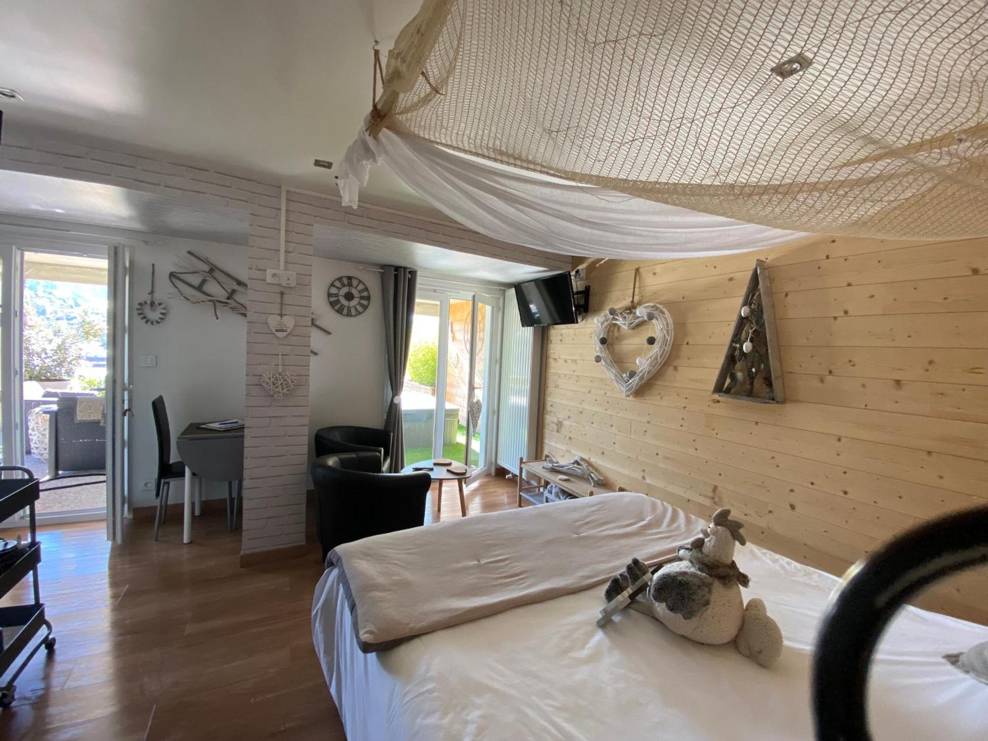 Au Nid Cosy D'Isa A Gerardmer Vosges - Spas Privatifs Εξωτερικό φωτογραφία